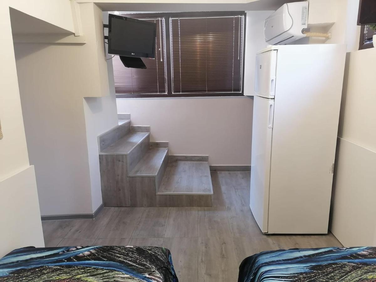 Apartamemt 3 Mesta S Kuhna S Dvorche Враца Екстериор снимка