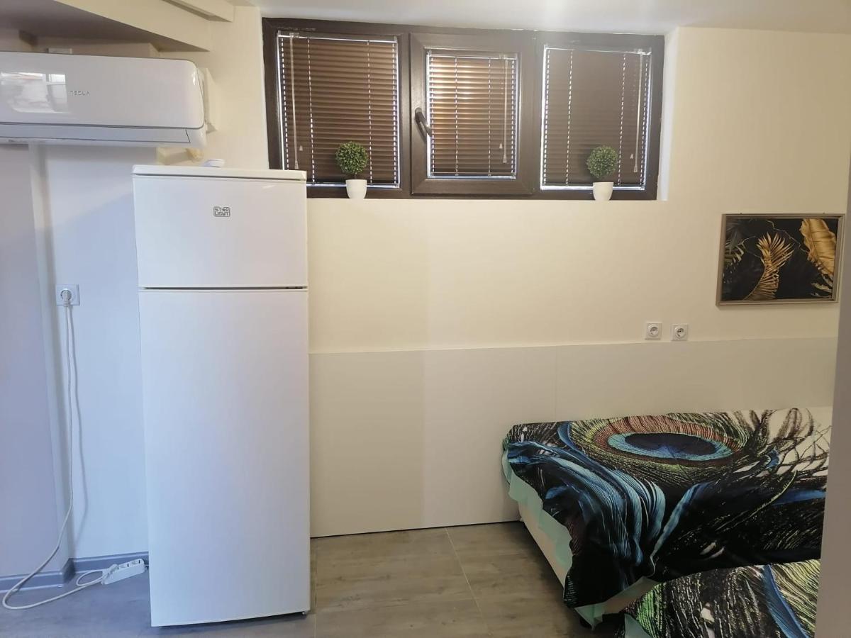 Апартамемт 3 Места С Кухня С Дворче Apartment Враца Екстериор снимка